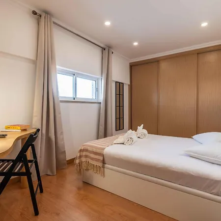 Montechoro Sea View 3 Bedroom 800m From The Strip * Albufeira